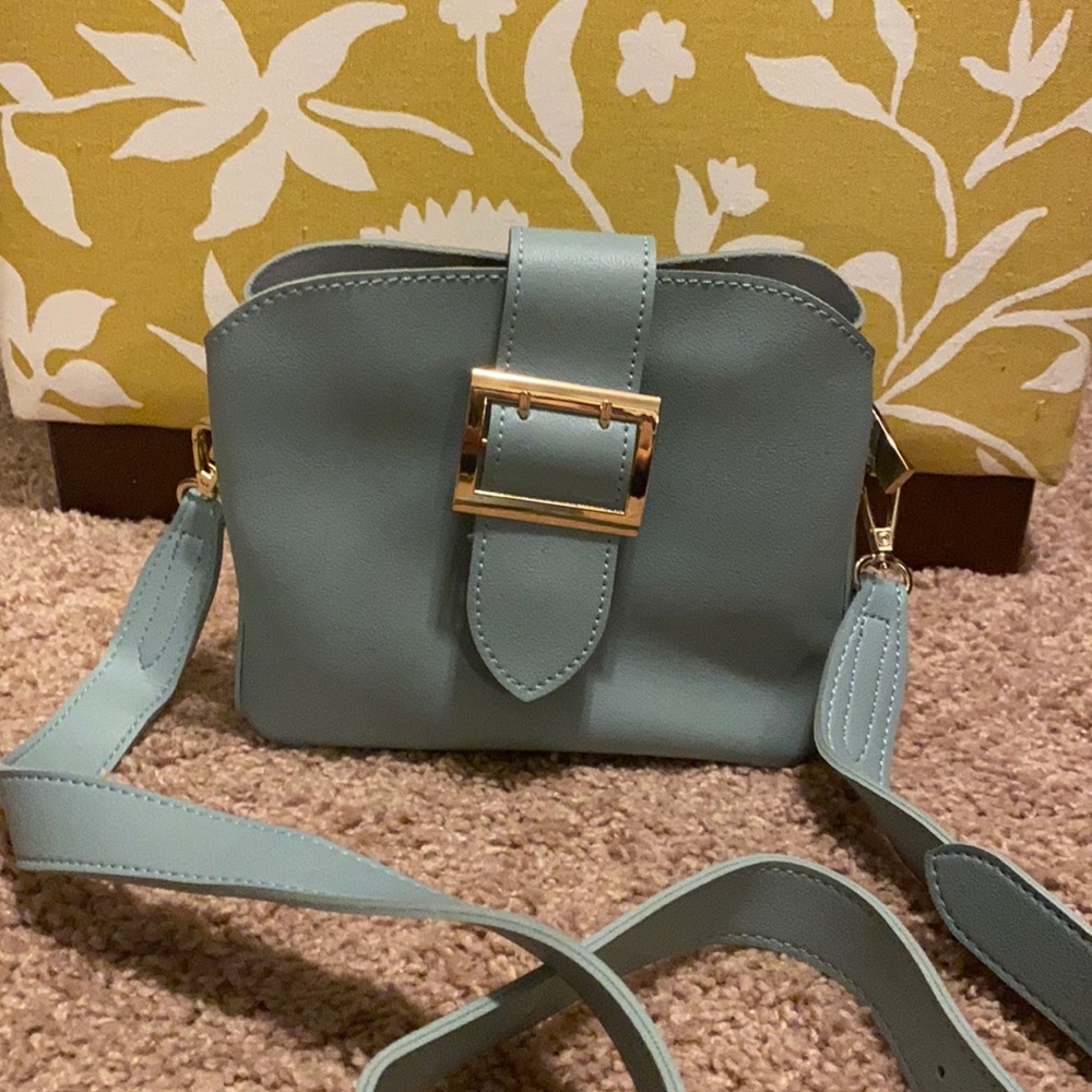Unbranded Boutique Crossbody